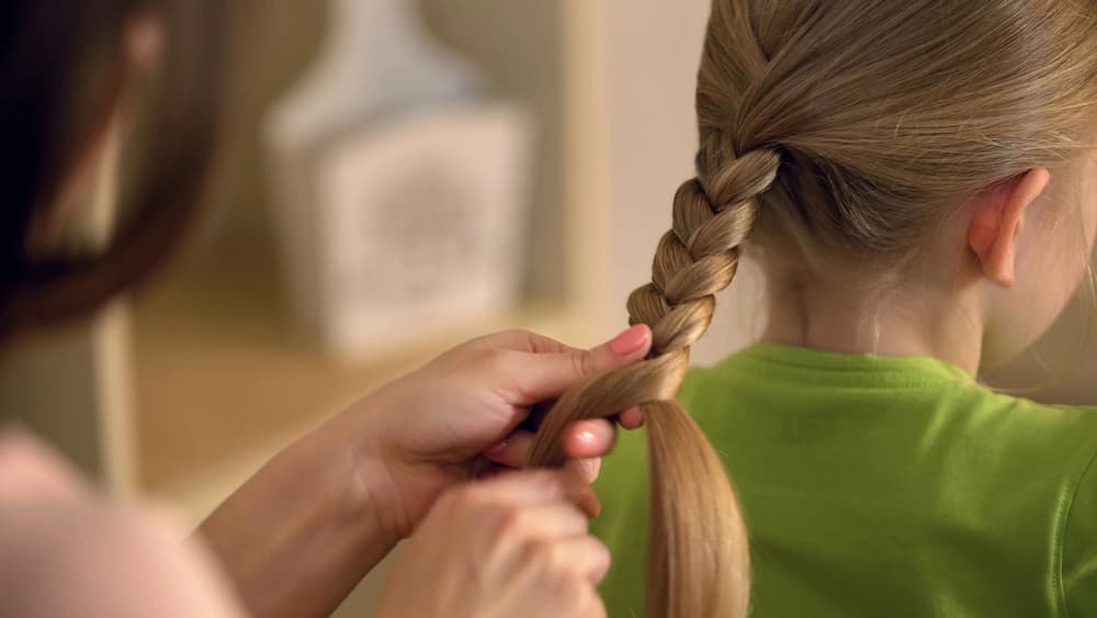 Jak zapleść warkocze? Kilka sposobów Jak zapleść warkocze? Kilka sposobów