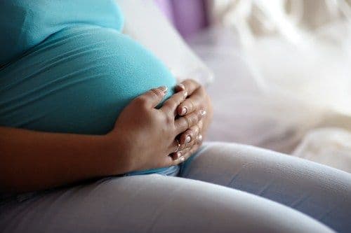 Ciąża przenoszona: przyczyny przenoszenia ciąży