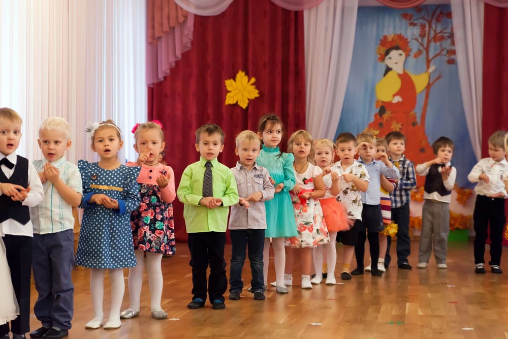 Piosenki i wierszyki o dzieciach i dla dzieci Piosenki i wierszyki o dzieciach i dla dzieci